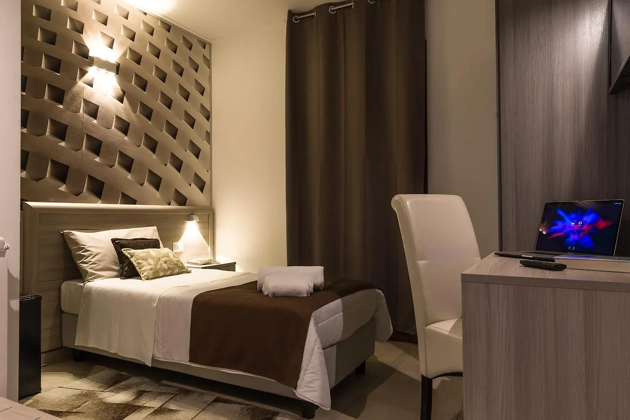 ***  La Piazzetta Guest House Olbia Italy