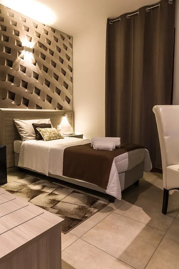 La Piazzetta Guest House Olbia