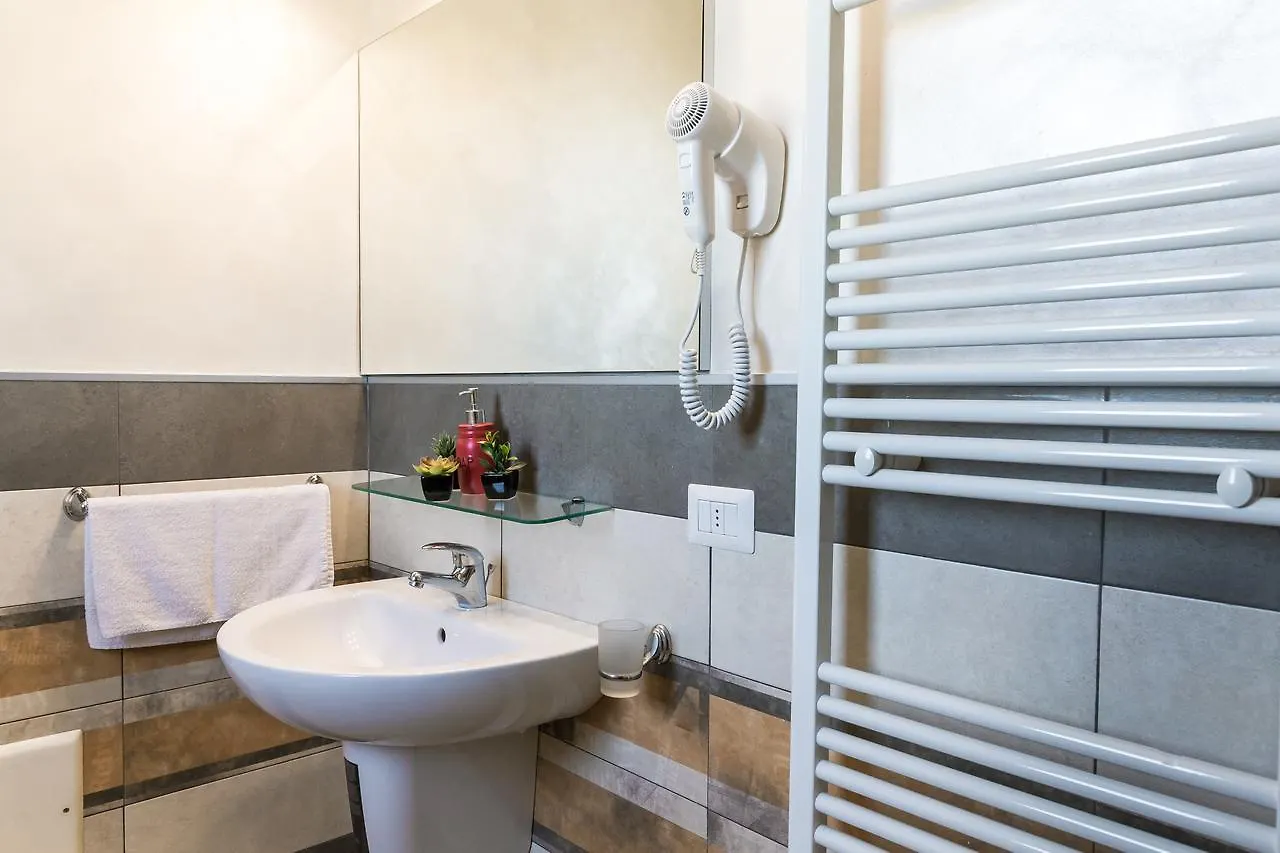 La Piazzetta Guest House Olbia