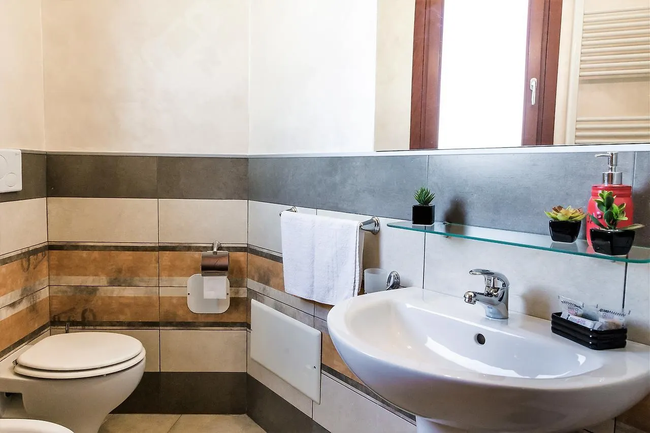 La Piazzetta Guest House Olbia 3*,  Italy